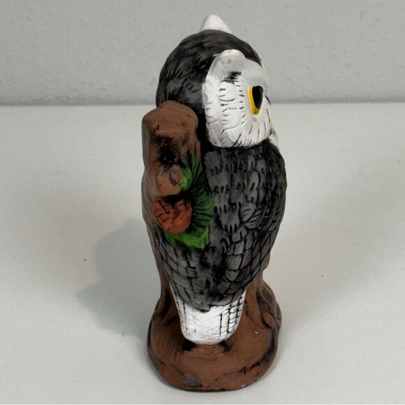 Vintage Hand-painted Ceramic Owl Figurine - Picture 4 of 9